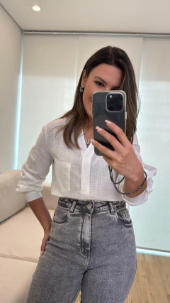 Camisa Doris na internet