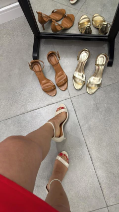 Sandália Napa Madri Santa Lolla - Compose Looks