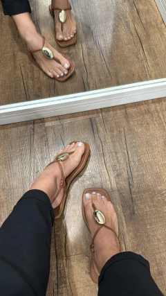 Rasteira Napa Soft Santa Lolla - Compose Looks