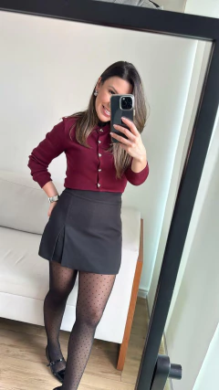 Shorts Saia Larissa na internet