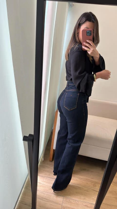 Calça Wide Leg Mônica na internet