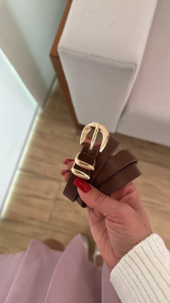 Cinto Couro Lucy na internet