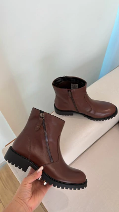 Imagem do Bota Couro Confort Santa Lolla