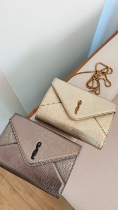 Bolsa Clutch Material Floater Santa Lolla - comprar online