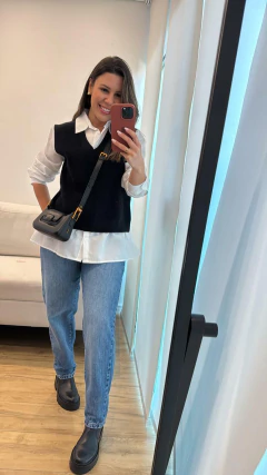 Calça Jeans Mom Mônica na internet