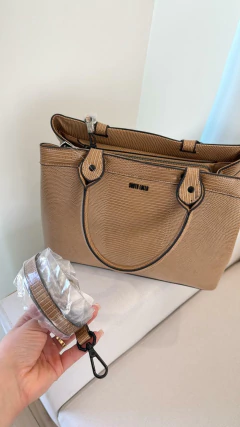 Bolsa Material Lizard Santa Lolla na internet