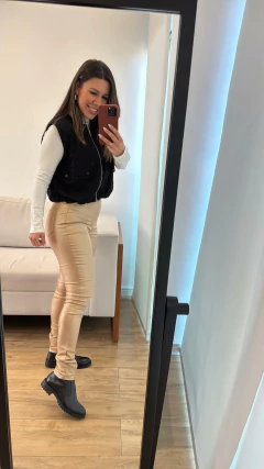 Calça Resinada Nayara