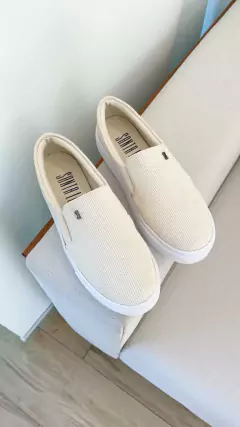 Tenis Slip On Filipinas Natural Santa Lolla - comprar online