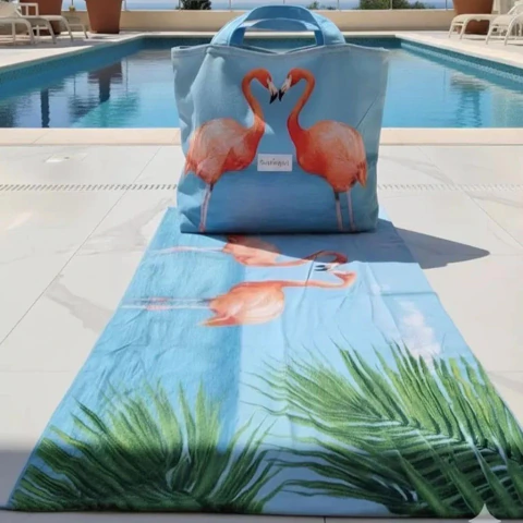TOALLON VIRAL SECADO RAPIDO CAMPOMAYO PLAYERO CON BOLSO DE REGALO