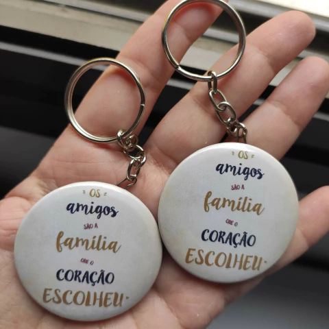 Chaveiro "Os amigos são a família que o coração escolheu"