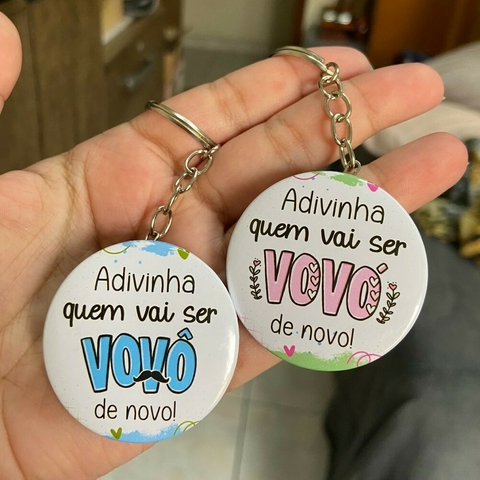 KIT 2 Chaveiros "Adivinha quem vai ser vovó e vovô de novo"