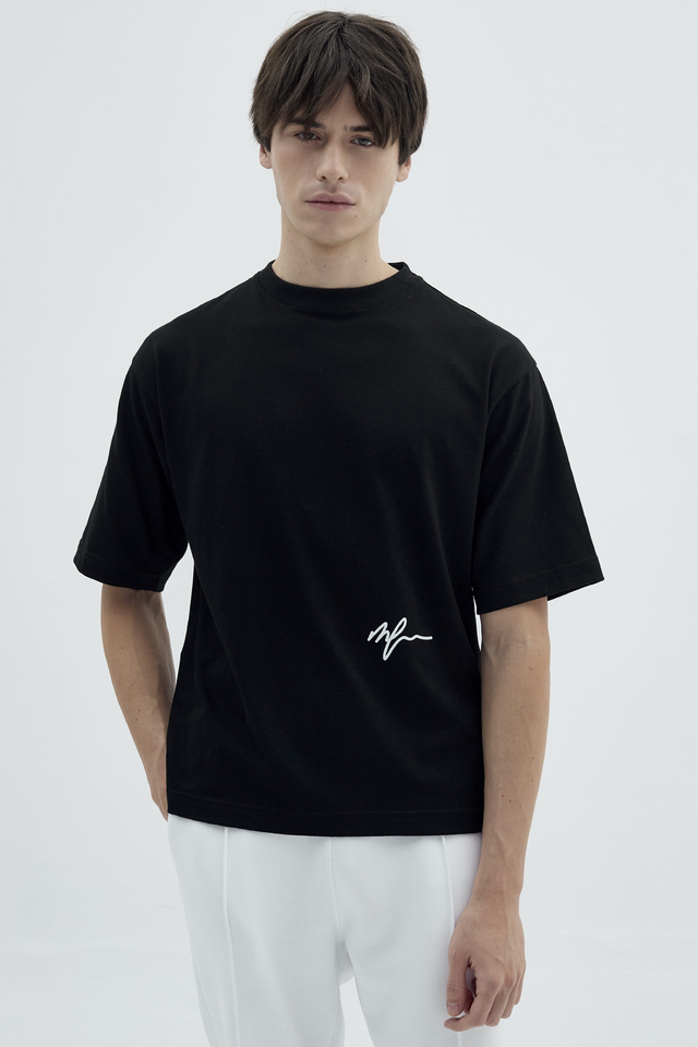 Remera Signature Black thumbnail 2