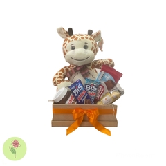 Cesta com Chocolates e Girafa