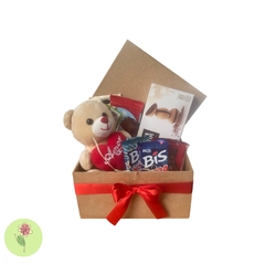 Urso Eu te Amo com Chocolates