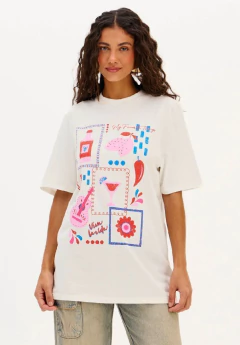 T-Shirt Oversized Alongada - MY FAVORITE THINGS - Valentina Lois