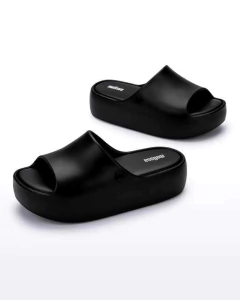 Melissa Free Platform Preto na internet