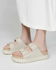 Melissa Cozy M-Lover Platform Off White - comprar online