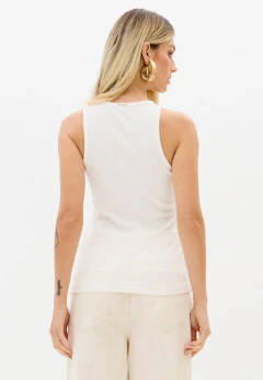 Regata Canelada Com Estampa - LANÇA PERFUME - loja online