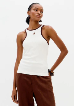 Regata Canelada Com Bordado - LANÇA PERFUME - Valentina Lois