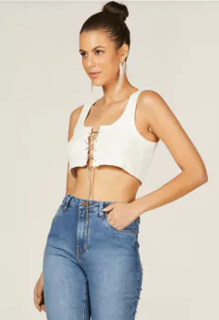 REGATA CROPPED STRASS CANELADA - BRANCO