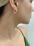 ARGOLA FECHO CLICK COM PEDRAS E ZIRCÔNIAS BANHADO