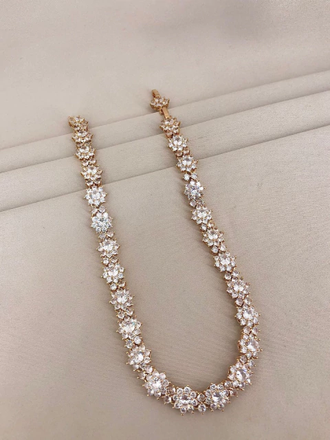 CHOKER RIVIERA FLOR E PONTOS DE LUZ BANHADO - comprar online