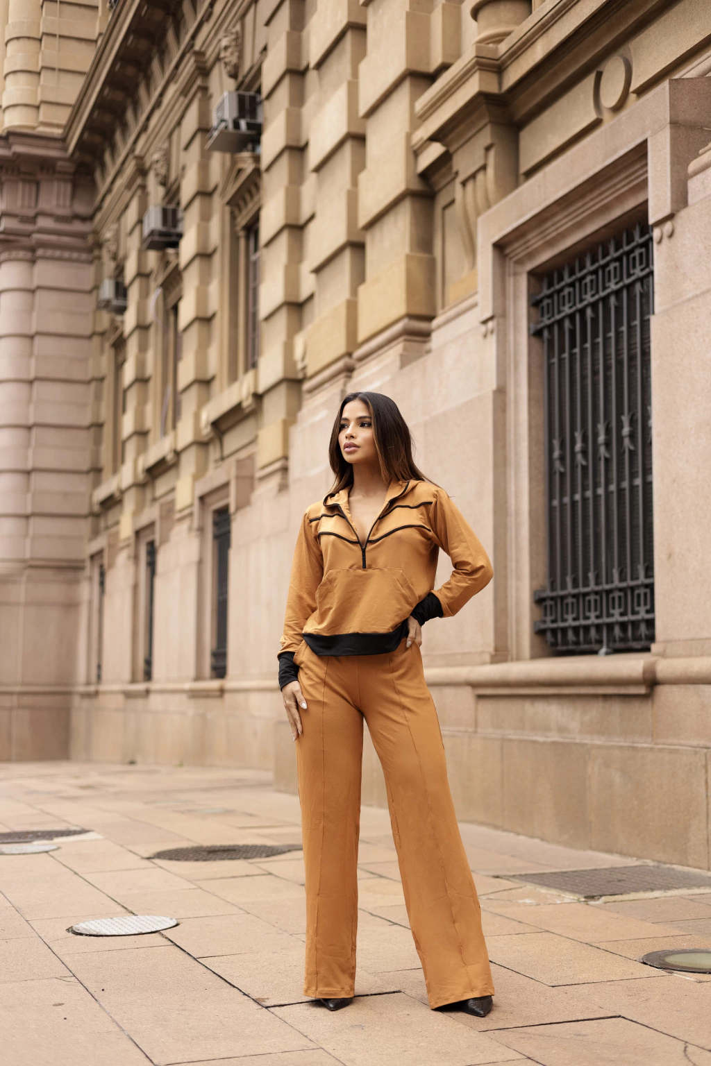 CONJUNTO ISABEL CASTOR