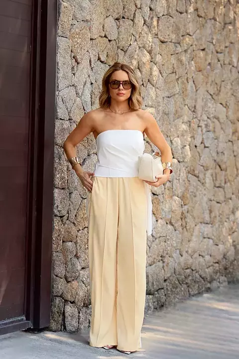 CALÇA ESPORTIVA TAISA AMARELO MANTEIGA