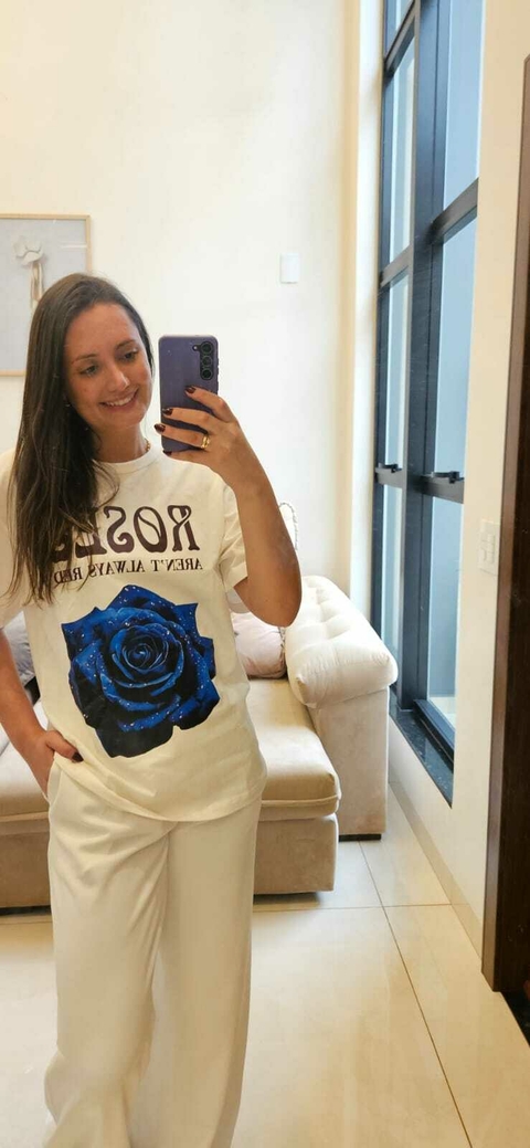 T-SHIRT BLUE ROSES