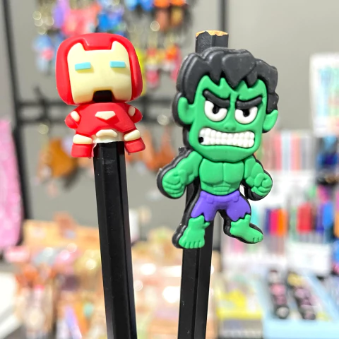 Lápis HB Nº2 Leo & Leo com Aplique Heróis – Hulk e Homem de Ferro - comprar online