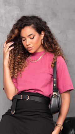 T-Shirt gola alta Romã