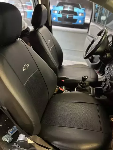Cubre asientos para CHEVROLET TRACKER DE CUERINA (Hasta 2021)