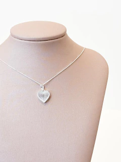 Colar Coração Martelado