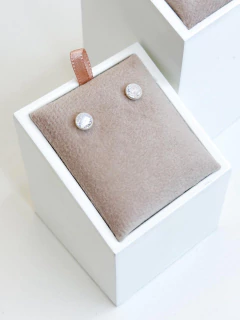 Brinco Redondo Ponto de Luz