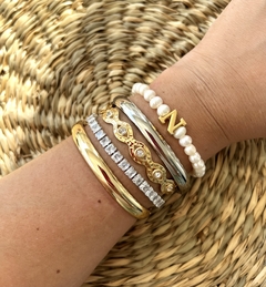 Bracelete Liso Fechado na internet