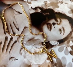 Colar Elos Cartier Feiche Boia com Letra