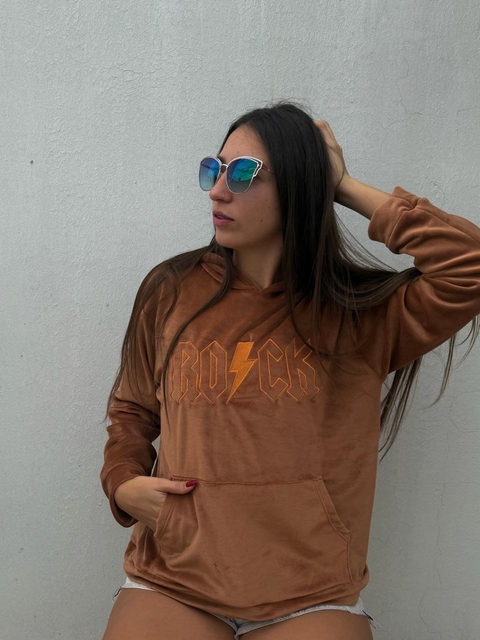 Buzo de plush ROCK - comprar online