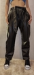 PANTALÓN BABUCHA ECO CUERO en internet