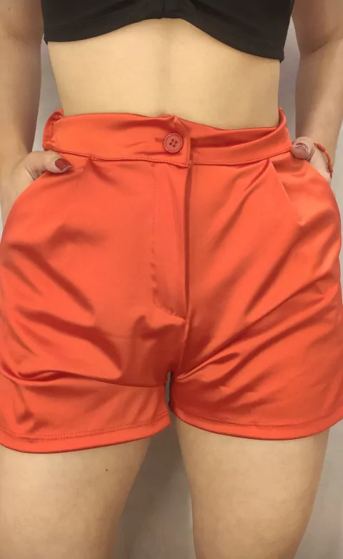 SHORT SATÉN