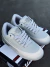 Jordan Retro 2 Low Grey en internet