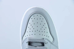 Tênis Jordan 1 Low Golf Wolf Grey - loja online