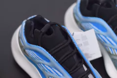 Tênis Adidas Yeezy 700 V3 Arzareth - Loja Princípios