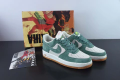 Tênis Nike Air Force 1 Low AKIRA