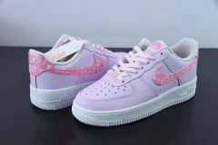 Tênis Nike Air Force 1 Low '07 Paisley Pack Pink