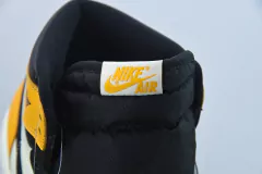 Imagem do Tênis Jordan 1 Retro High OG Taxi