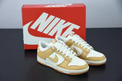 Tênis Nike Dunk Low Harvest Moon