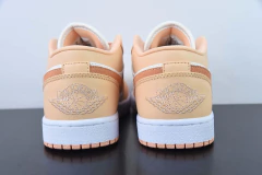 Imagem do Tênis Jordan 1 Low Sunset Haze