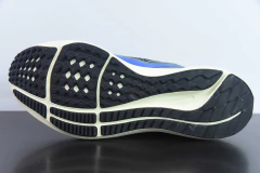 Tênis Nike Air Zoom Pegasus 40 - Loja Princípios