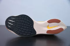 Tênis Nike ZoomX Vaporfly Next% 2 University Gold - comprar online