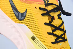 Tênis Nike ZoomX Vaporfly Next% 2 University Gold - loja online